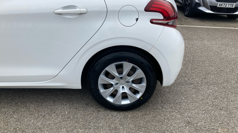 Peugeot 208 1.0 PureTech Access A/C 5dr Petrol Hatchback